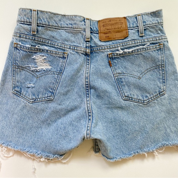Vintage Levi’s 505 Orange Tab High Rise Denim Jean Shorts - Picture 2 of 5